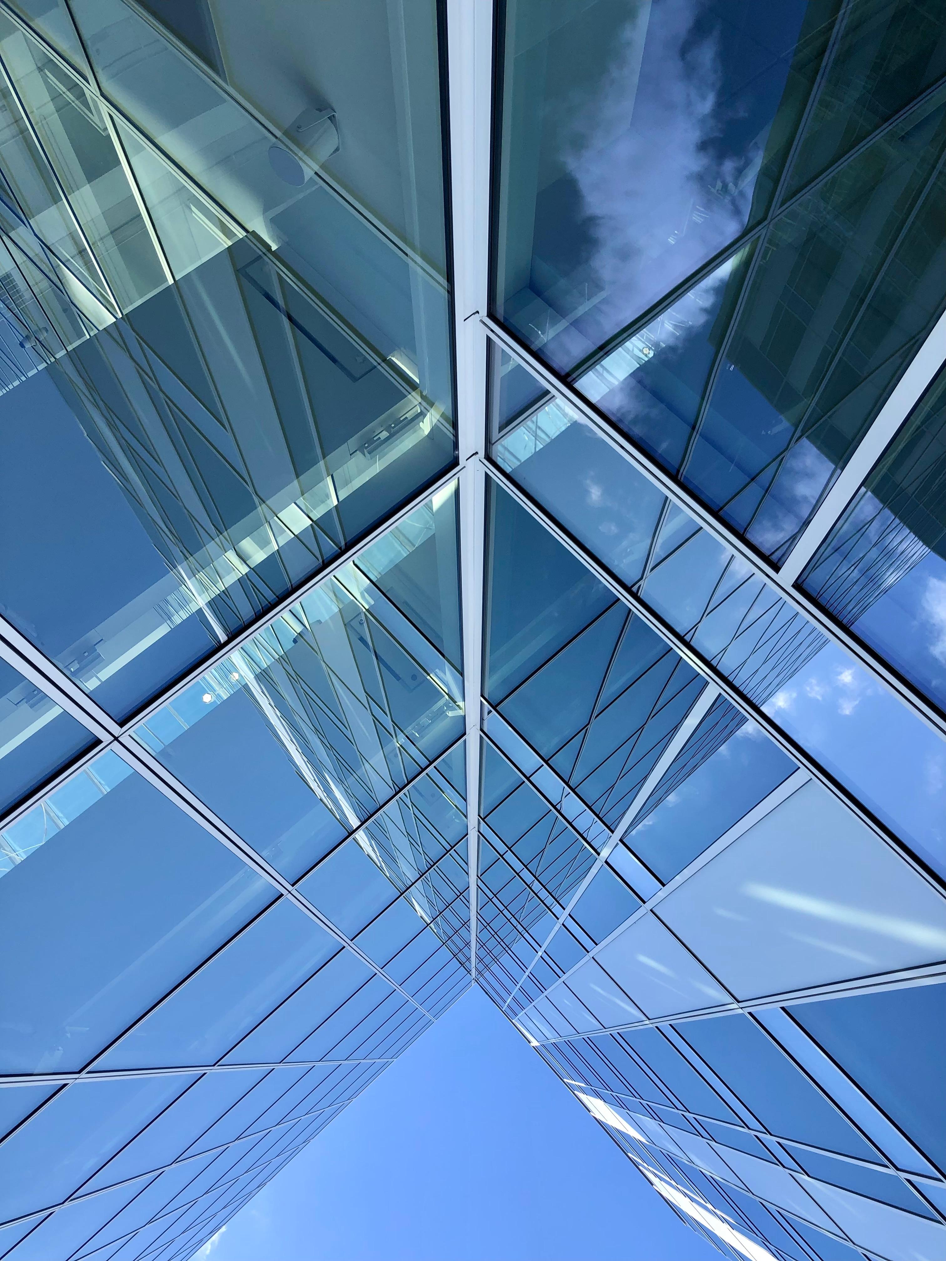 Lines and Surfaces - Architecture seen in fragments.